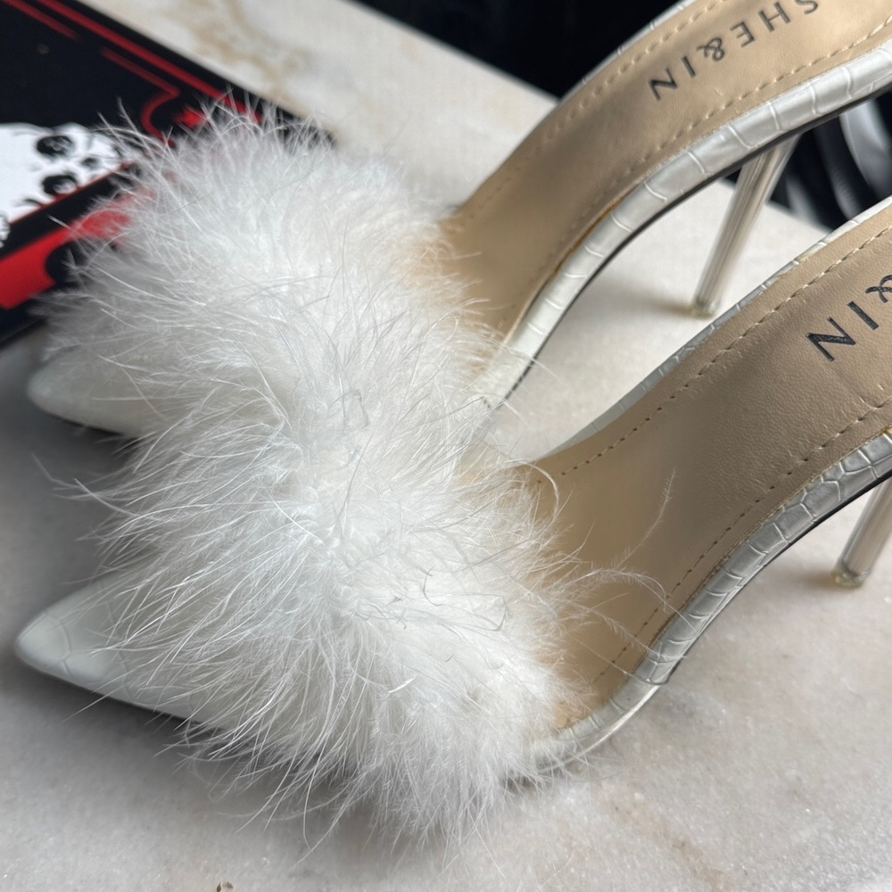 White maribou heels 9 - Picture 5 of 8